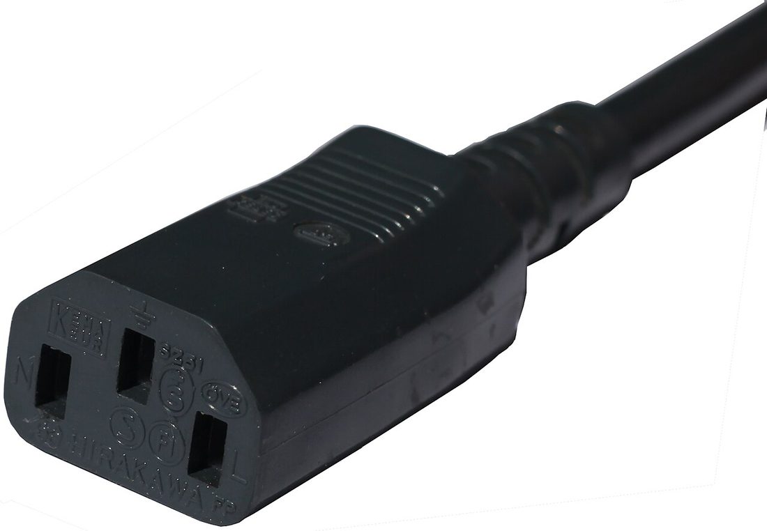 品字头_IEC_C13母_01.jpg
