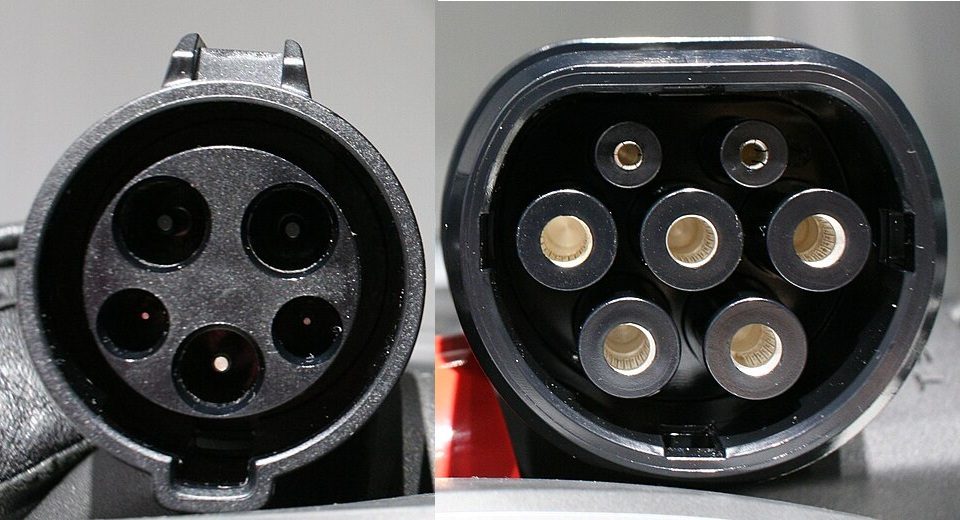 充电接口_Type1Type2对比_01.jpg