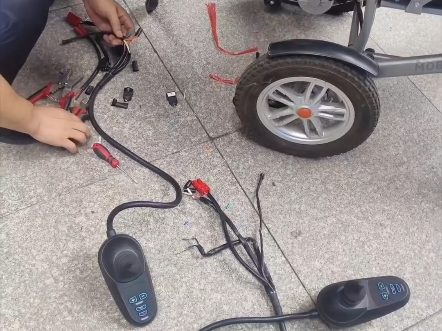 B站_助民电动轮椅_视频截图_39.jpg
