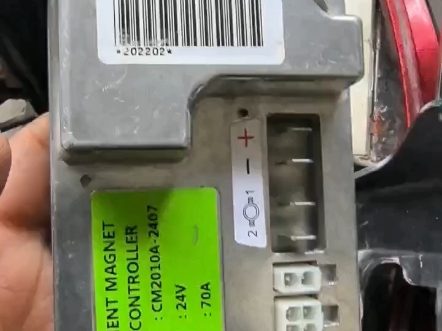 B站_电动轮椅控制器维修_视频截图_46.jpg